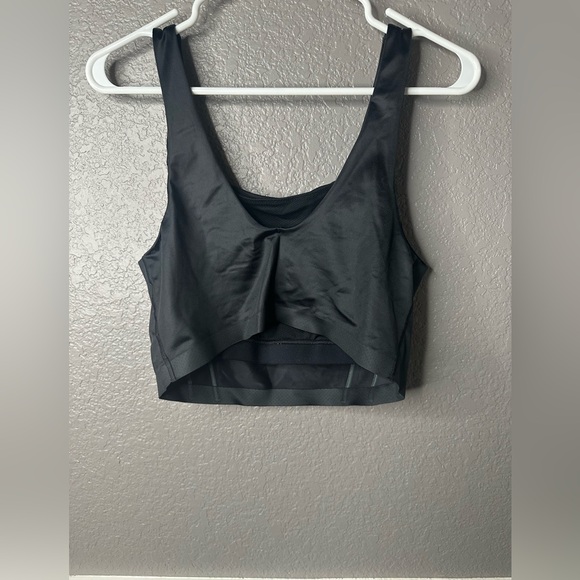 Nike Swoosh City Ready Longline Black Sports Bra size large - Picture 5 of 7